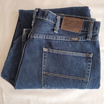 Mens Denim Blue Jeans Wrangler Regular Fit Tag 36x32, Measure 36 Waist 31 Inseam - $20.00