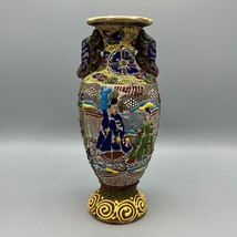 Vtg Japanese Moriage Satsuma 9.75&quot; Vase Earthenware Vase Meiji Period Clothing - £71.21 GBP