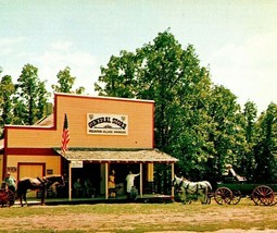 Bull Shoals Mountain Village AR Arkansas General Store UNP Chrome Postcard M13 - $2.92