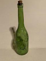 New Decorative Raised Glass Leaf &amp; Grape Image Green Tint Glass Corked Bottle - £7.98 GBP