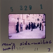 35mm Slide Mens Side Wailing Wall Israël 1973 Color Photo Slide - $162.72 MXN