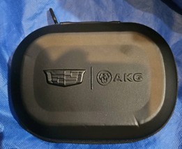 Cadilac AKG Zip Case 7.5&quot; X 5.5&quot; X 2&quot; - $374.25 MXN
