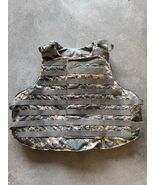 Genuine USGI Protector ACU Digital Camouflage Protective Vest - Medium - €216,37 EUR