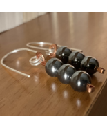 Hematite Stone Bead - Copper &amp; Sterling silver - Handmade Drop Earrings - €21,71 EUR