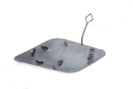 10-13 MERCEDES-BENZ W212 E350 FRONT BUMPER TOW HOOK COVER CAP E4765 image 9