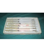 Vintage CUTLASS LEPPINGTON Cutlers Sheffield England 5 Steak Knives Box ... - $61.40 CAD