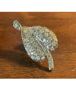 Vintage  Landau Leaf Swirl Rhinestone GoldTone Pin Brooch 1 Inch - £8.52 GBP