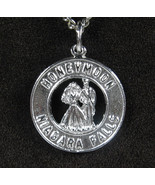 HONEYMOON NIAGARA FALLS Pendant Vintage NECKLACE Bride Groom Silvertone 18&quot; - £16.34 GBP