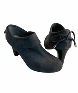 Coach And Four Grey Suede Woman’s Heels 3” Tall Size 5.5 Cuffed Ankle Boots - $712.07 MXN