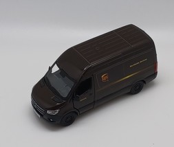 5&quot; Mercedes-Benz Sprinter UPS Edition Cargo Van, 1:48 Scale - $219.87 MXN