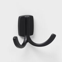 Brightroom Modern Octopus Towel Hook Matte Black Aluminum 20lb Capacity - $36.35 MXN Brightroom Modern Octopus Towel Hook Matte Black Aluminum 20lb Capacity - $36.35 MXN