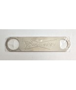 Budweiser Metal Bottle Opener, new - $279.29 MXN