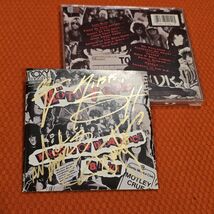 Motley Crue signed cd Decade of Decadence, 4 members, Original, Vintage,... - $2,878.79 MXN