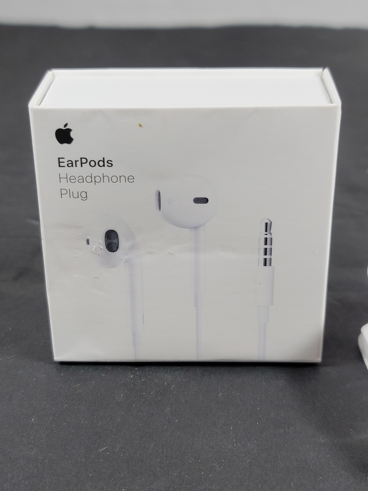 Primary image for Apple Headphones - wired