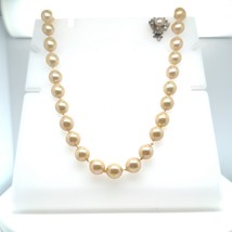 Marilyn Monroe Souvenirs Personnel Costume Faux Perle Collier - $157,408.28