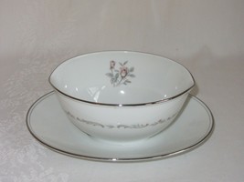 Noritake China Mayfair Gravy Boat Attached Underplate Vtg Pink Rose Platinum - £25.31 GBP