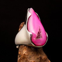 Sterling Silver Ring with tear shaped pink Druzy Agate Cabochon Size 10 - £55.36 GBP