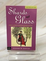 Shards of Glass: Children Reading and Writing Beyond Gendered Identities - £6.13 GBP