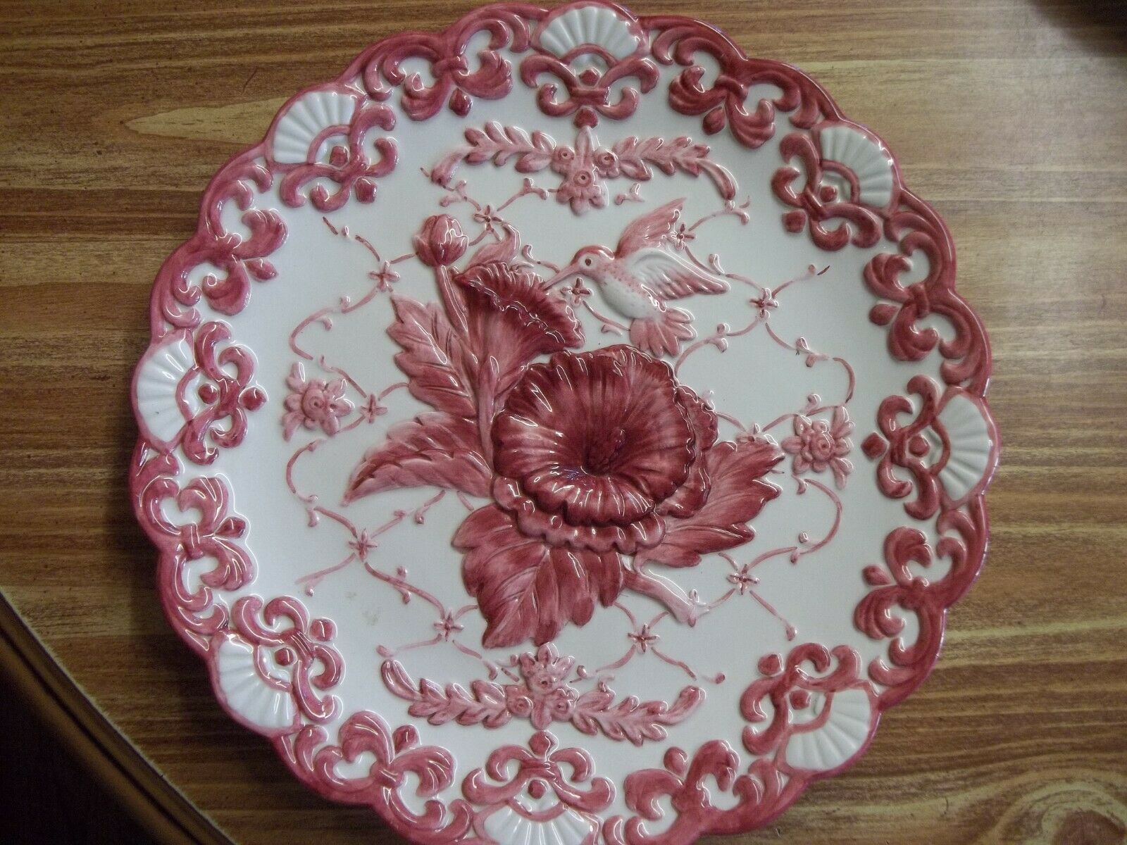 CBK STYLE INC. Hummingbird Decorative Plate - $14.95