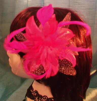 STEAMPUNK/BURLESQUE LILAC FEATHER Fascinator-wedding/prom/halloween/party - $11.36
