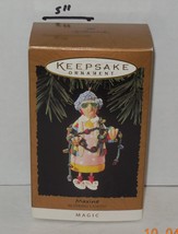 1994 Hallmark Keepsake Ornament Maxine Magic blinking Lights Shoebox Greetings - $24.63