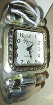 Vintage Geneva Ladies Wristwatch Clamper Bracelet Platimum 7003 - $12.19