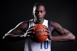 Dorian Finney-Smith Poster 18 X 24 - £23.42 GBP