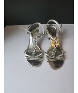 Women Sandals 7.5 - $14.03