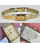 Seiko Tank Watch Women 12mm Gold Dial Gold Tone Rectangle 2E20-5029 - $641.86 MXN