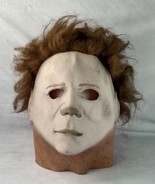 TOTS Michael Myers Mask Halloween II trick or treat studios - $913.10 MXN