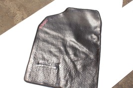 00-2005 TOYOTA CELICA GT GTS PASSENGER SIDE FRONT FLOOR MAT  R3565 image 7