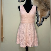 Francesca Lace Sleeveless Dress Fit and Flare V Neck Peach Medium - $17.47