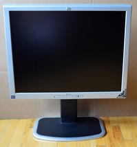 Monitor Hp Model 2035 20" Lcd Monitor With Stand Used Works Great - $186.61
