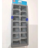 Ice Cube Trays 2 Pack - $11.71 CAD