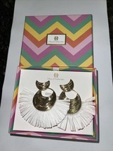 House of Harlow 1960 White Raffia & Gold Statement Earrings new in box - $64.31