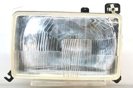 77FG-13K060-AA Ford Headlight Lens Assembly RH  OEM 8328 - £43.38 GBP