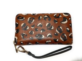 New Fossil Women&#39;s Sydny Leather Zip Smartphone Wristlet Cheetah - $59.39