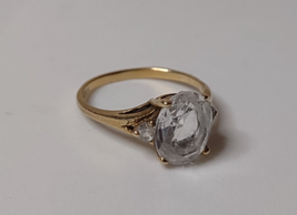 Vintage Size 6.5 14K Gold Ring With Large Clear Stone - £221.17 GBP