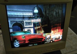 Click ViewSonic A90 19&quot; Beige 1600 x 1200 CRT Retro Gaming Monitor AS-IS - $617.50