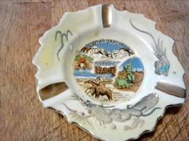 Vtg South Dakota Souvenir Porcelain ashtray 4.5in Mount Rushmore Dinosau... - $14.84