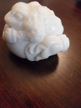 TAGUA NUT from a Tree Vegetable Hand Carved Natural Japan Frog, Around 2 &quot; - $998.50 MXN