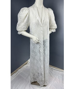 Vintage Miss Elaine White Lace Nightgown Robe Peignoir Full Length 38” Bust - £38.72 GBP
