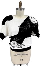 Retro 80s/90&#39;s Vtg Black &amp; White w/Leather Roses Beaded Applique Sweater... - $1,391.96 MXN