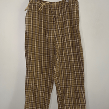 Classic Plaid Men&#39;s Lounge Pants in Brown - $183.10 MXN