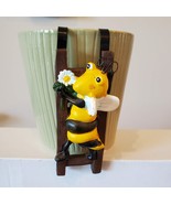 Bee Flower Pot Hugger, Bumblebee Plant Pot Sitter, Planter Hanging Animal - £10.21 GBP