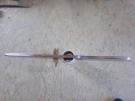 1964 Plymouth Trunk Lid Trim OEM Fury Sport Fury - €116,67 EUR