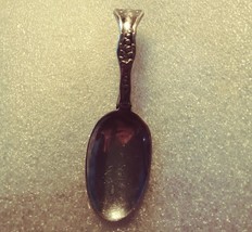 Rogers &amp; Bro 1909 Florette Baby Spoon Silver-plate - £11.75 GBP
