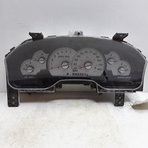 02 2002 Mercury Mountaineer mph speedometer from 3/4/02 137,634 miles OEM - $54.44