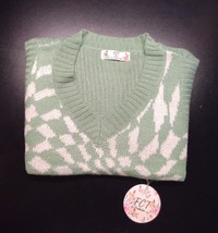 FCT with Love green and white sweater vest new juniors size large - £11.03 GBP