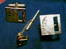 Vintage French Cuff Shirt Swank Cufflinks &amp; Tie Tack Set Square Etched F... - $21.75